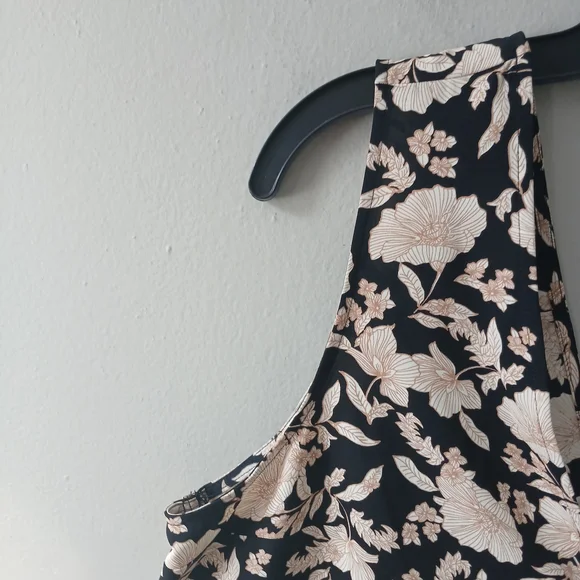 Express Women's Size Large Shift Slip Dress V-neck Sleeveless Floral NWT $70.00! - Picture 11 of 16